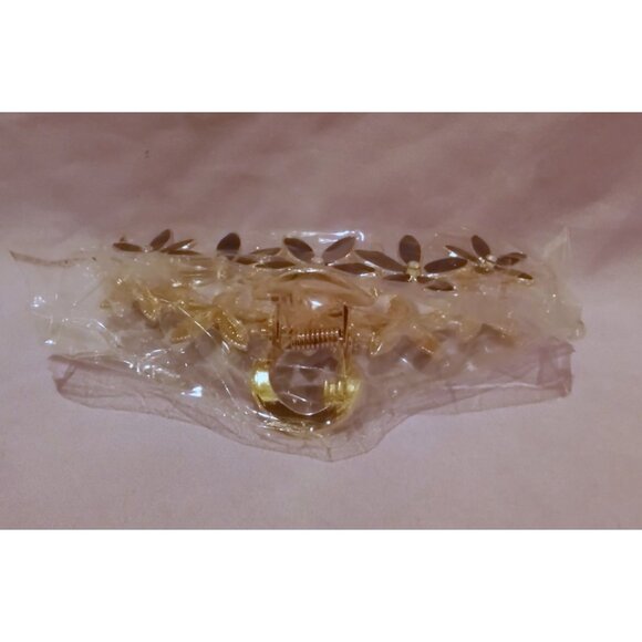 Black & Gold Tone Floral Hair Claw Clip Women's Hair Accessory - Picture 2 of 3